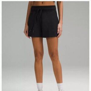 Lululemon Dance Studio High-Rise Short 3.5", Size 4, Black